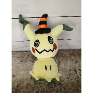 Pokemon Mimikyu Seasonal 8-Inch Plush with Witch Hat‎